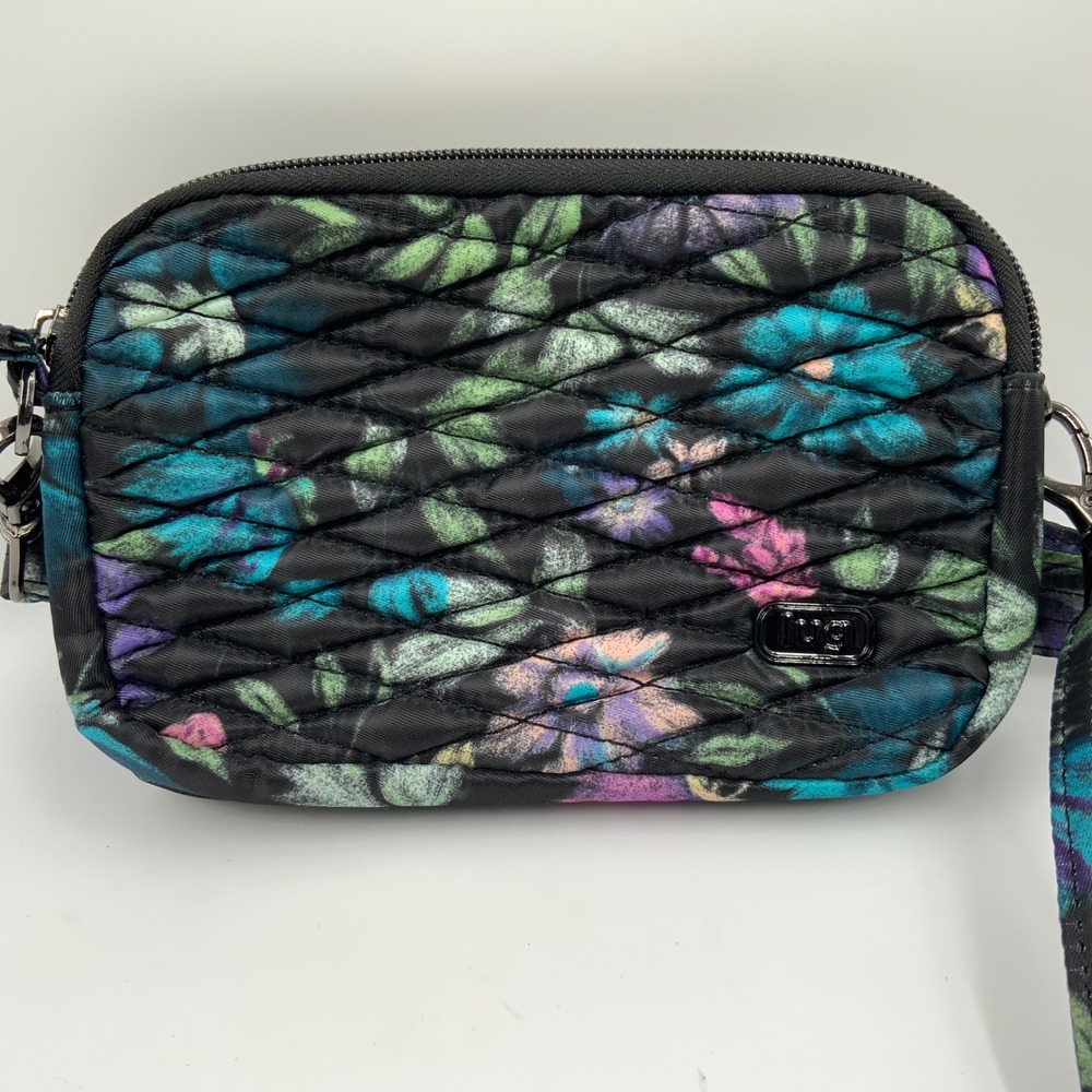 Lug Coupe‎ Crossbody Bag Floral Quilted Black Multi Color Women's Small
